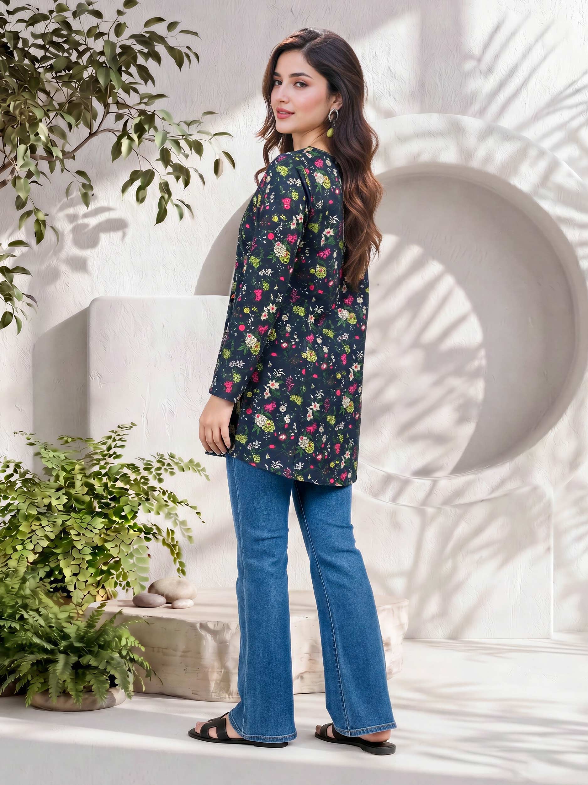 Lawn Kurti (Pret)