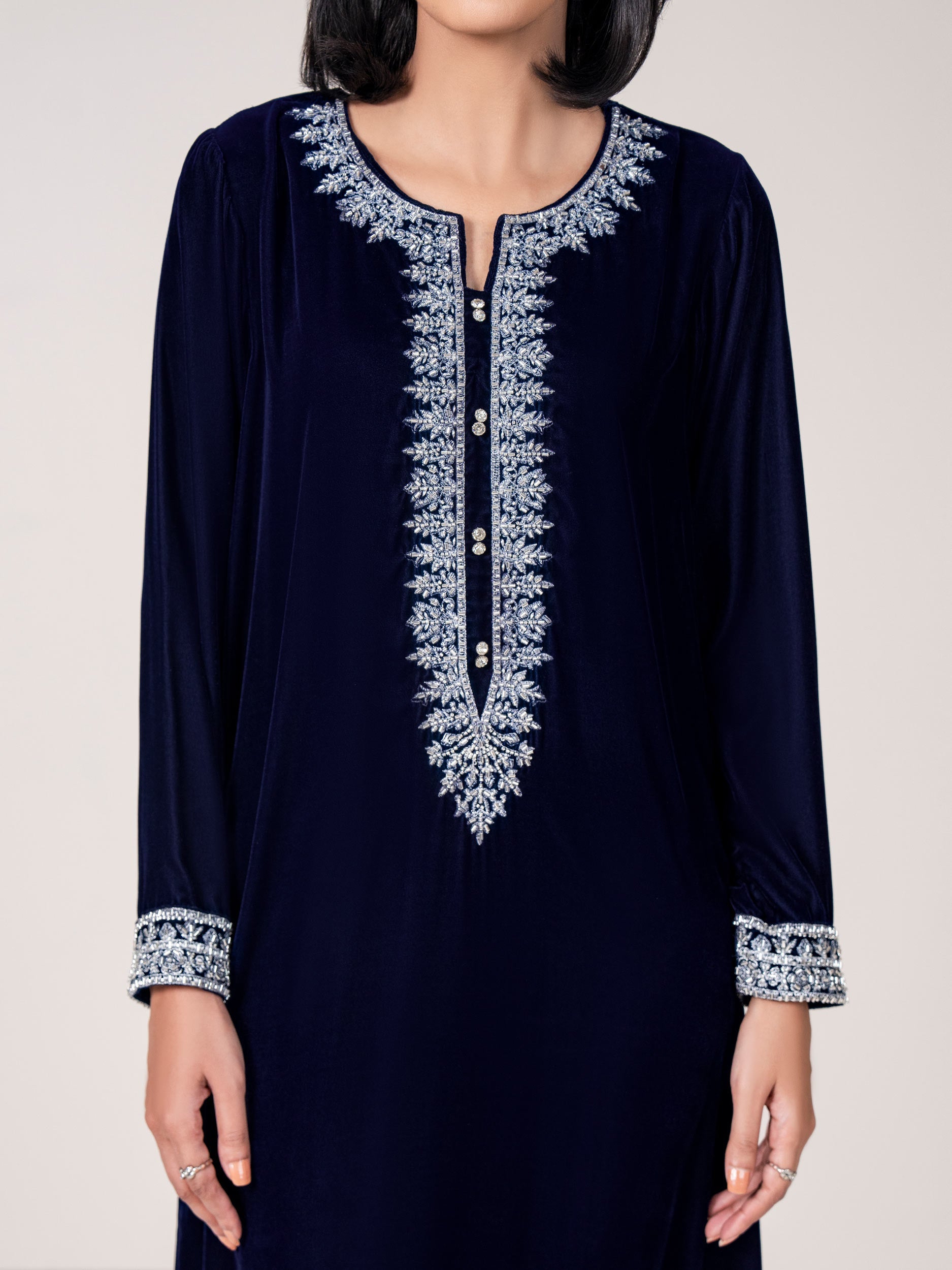 Velvet Kaftan- Embroidered (Pret)