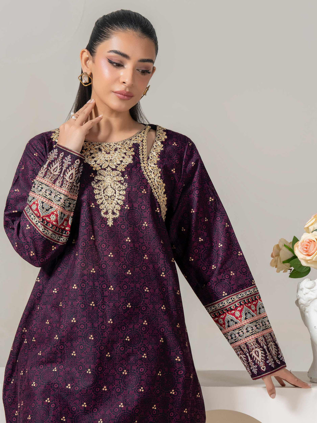 Lawn Pishwas-Embroidered (Pret)