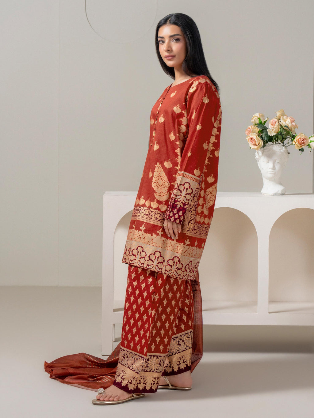 3 Piece Lawn Suit (Pret)