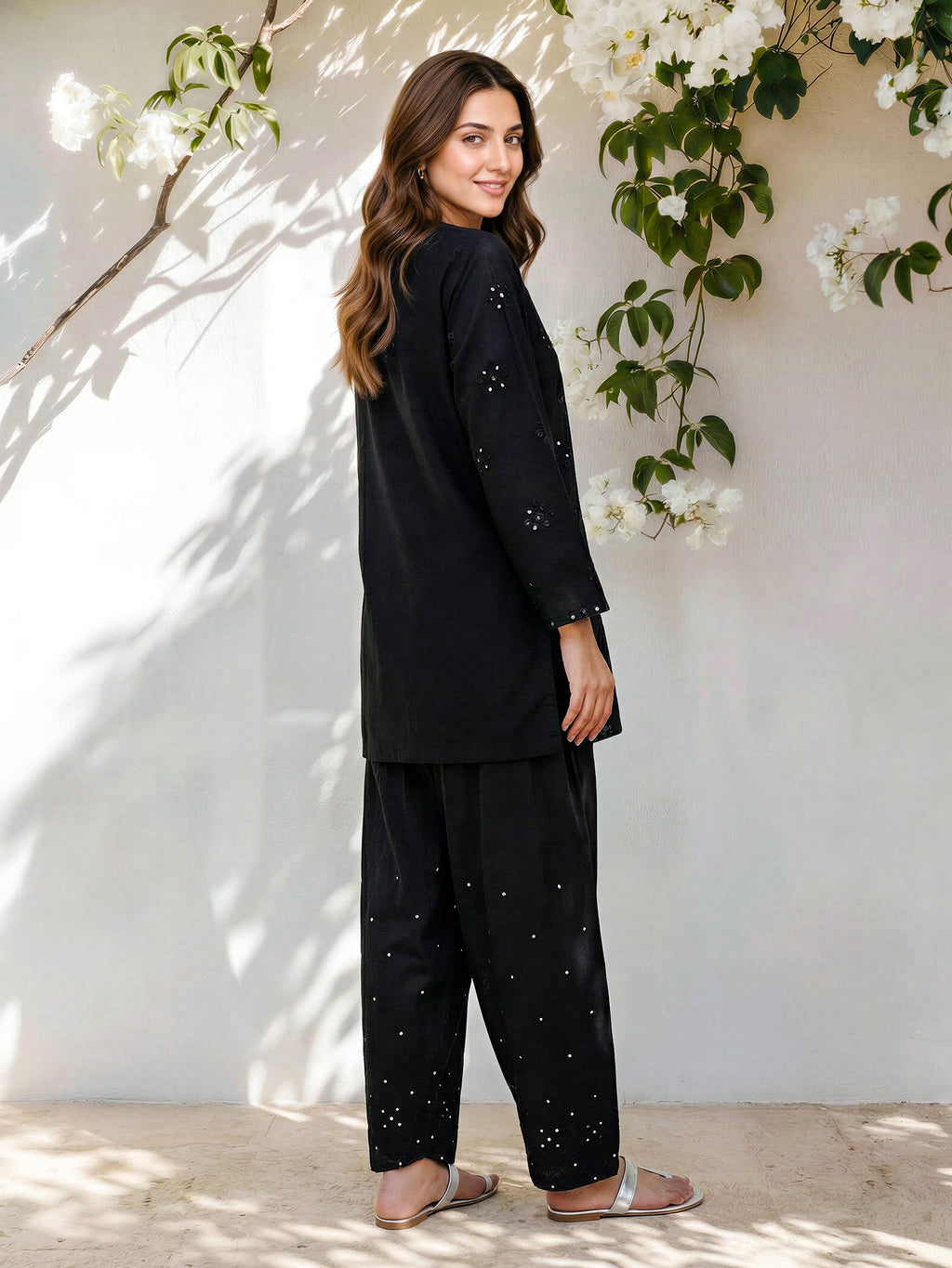 2 Piece Lawn Suit- Embroidered (Pret)