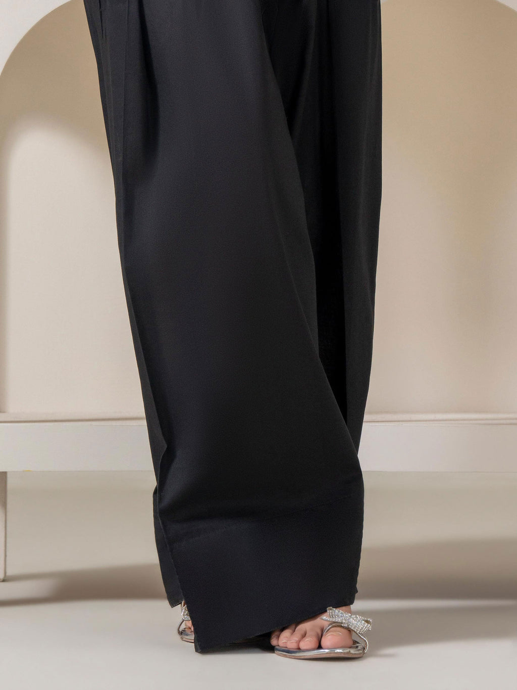 Cambric Shalwar (Pret)