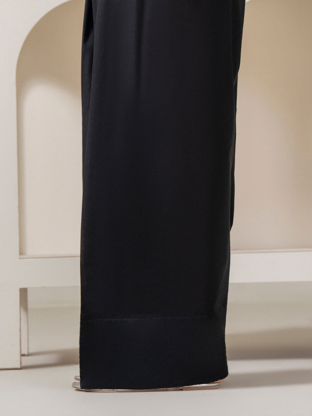 Cambric Shalwar (Pret)