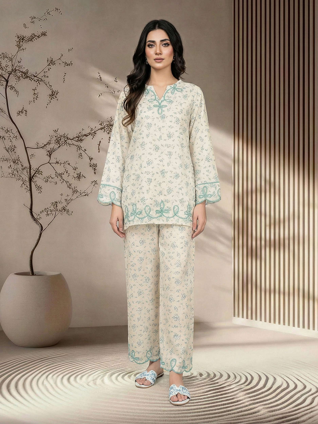Grip Co-ord set- Embroidered