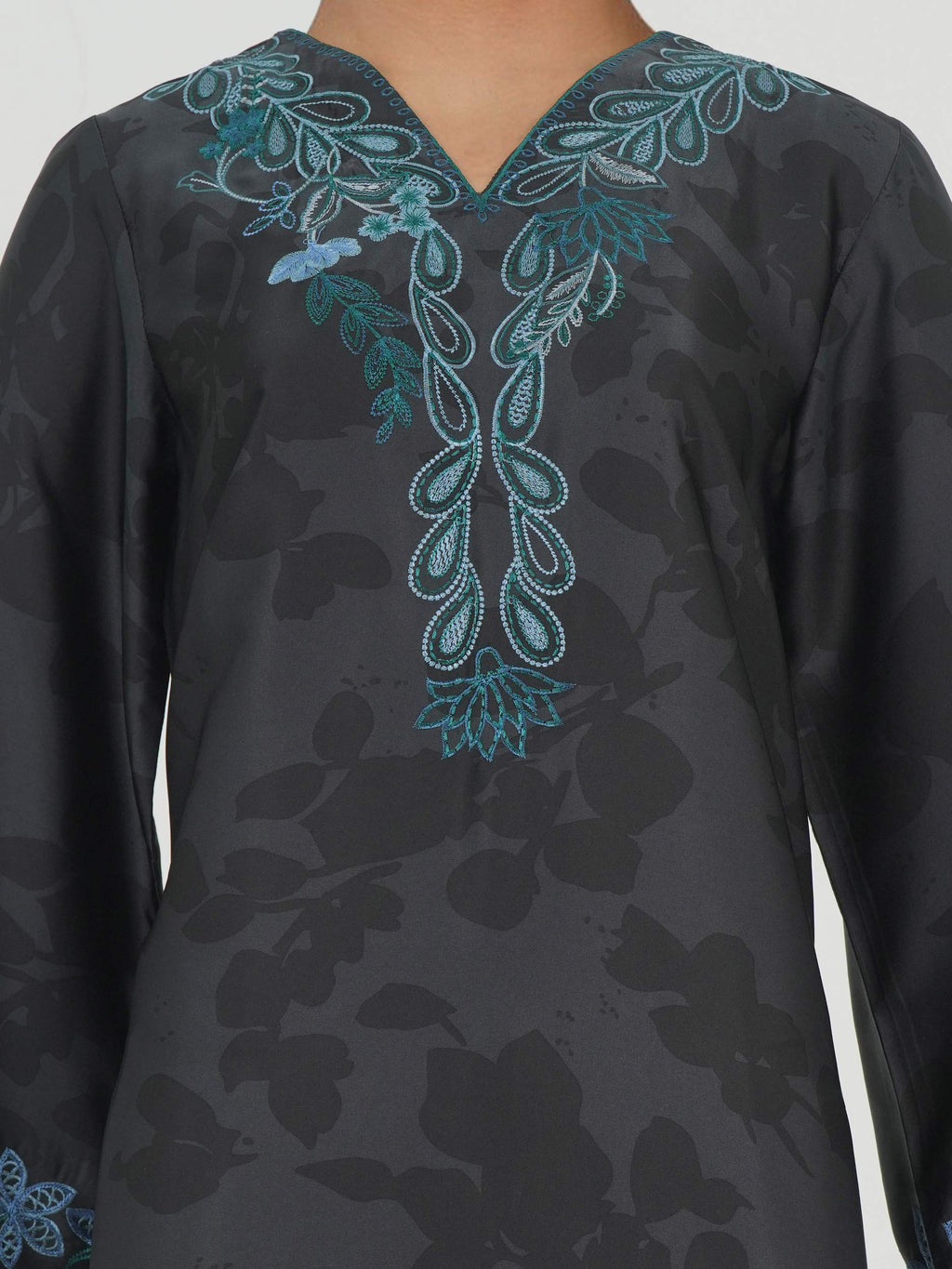 2 Piece Silk Suit- Embroidered (Pret)