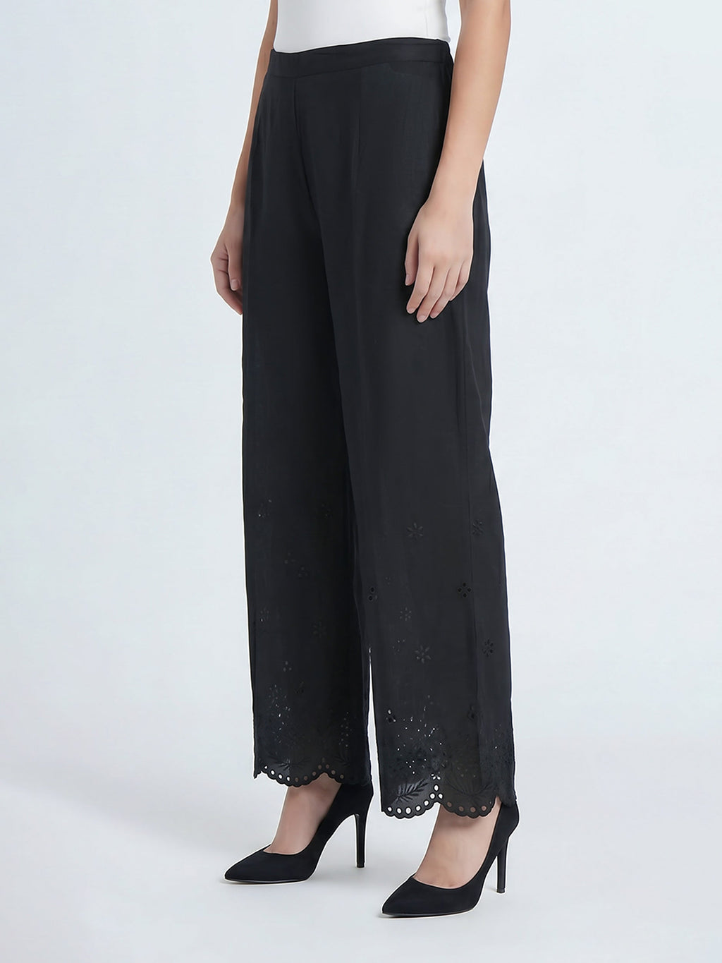 Cambric Trousers- Embroidered (Pret)