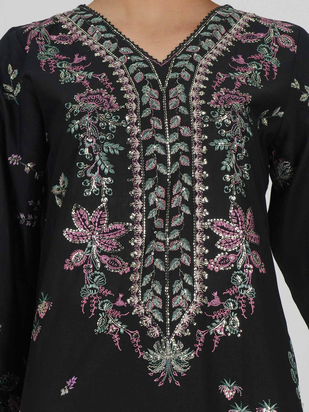 3 Piece Lawn Suit- Embroidered (Pret)