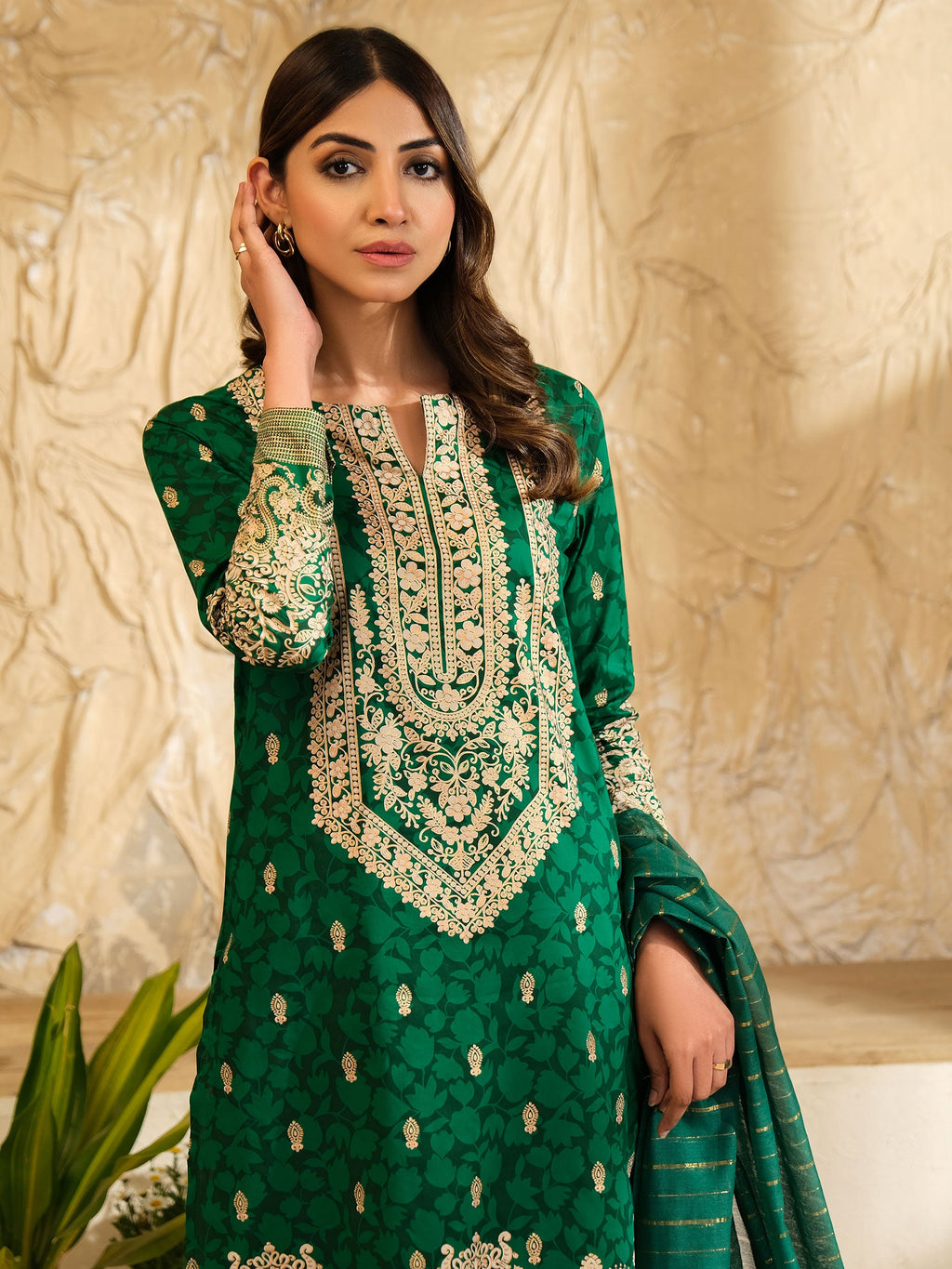3 Piece Lawn Suit (Pret)