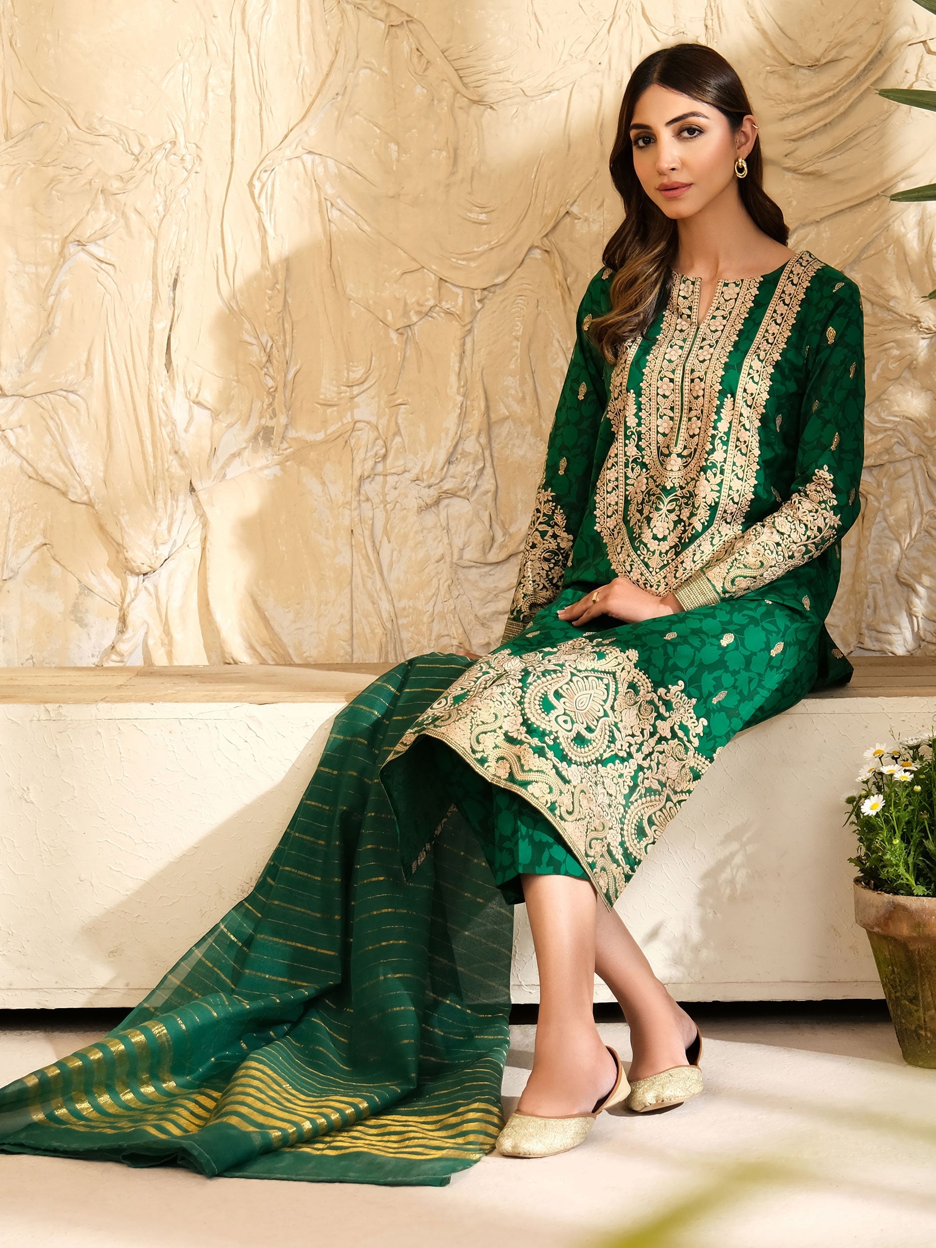 3 Piece Lawn Suit (Pret)