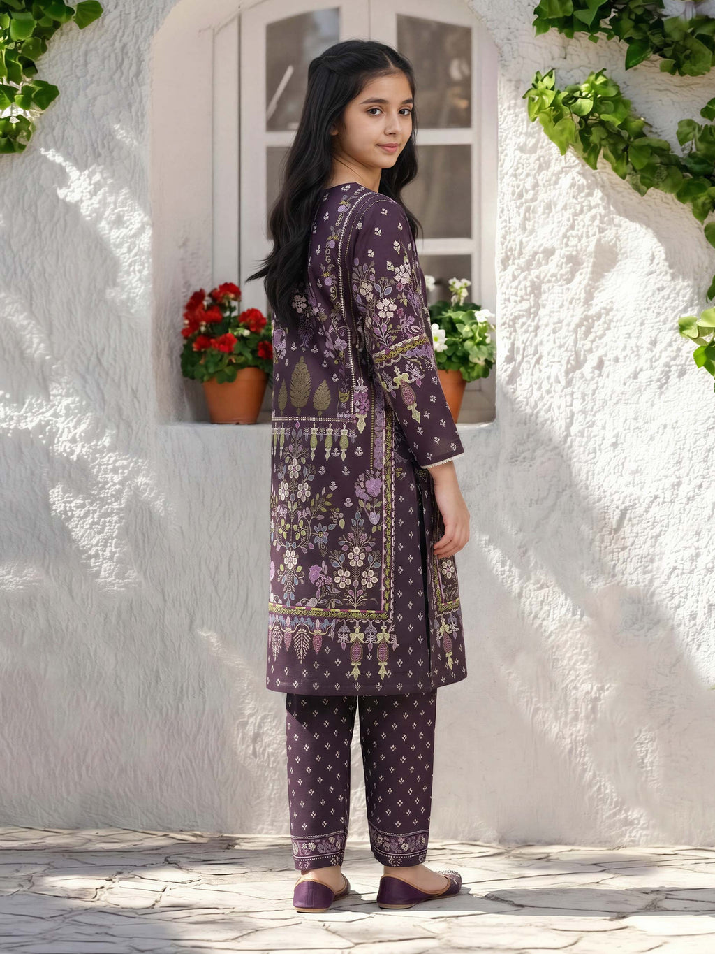 2 Piece Lawn Suit (Pret)