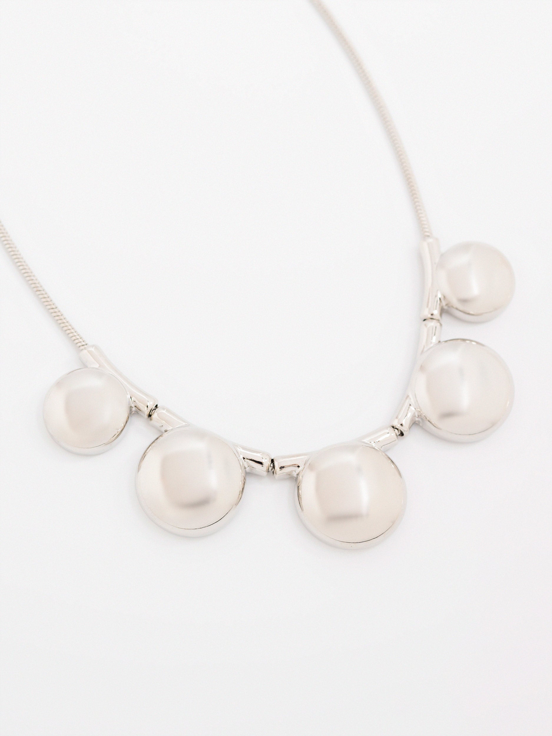Sleek Disc Necklace