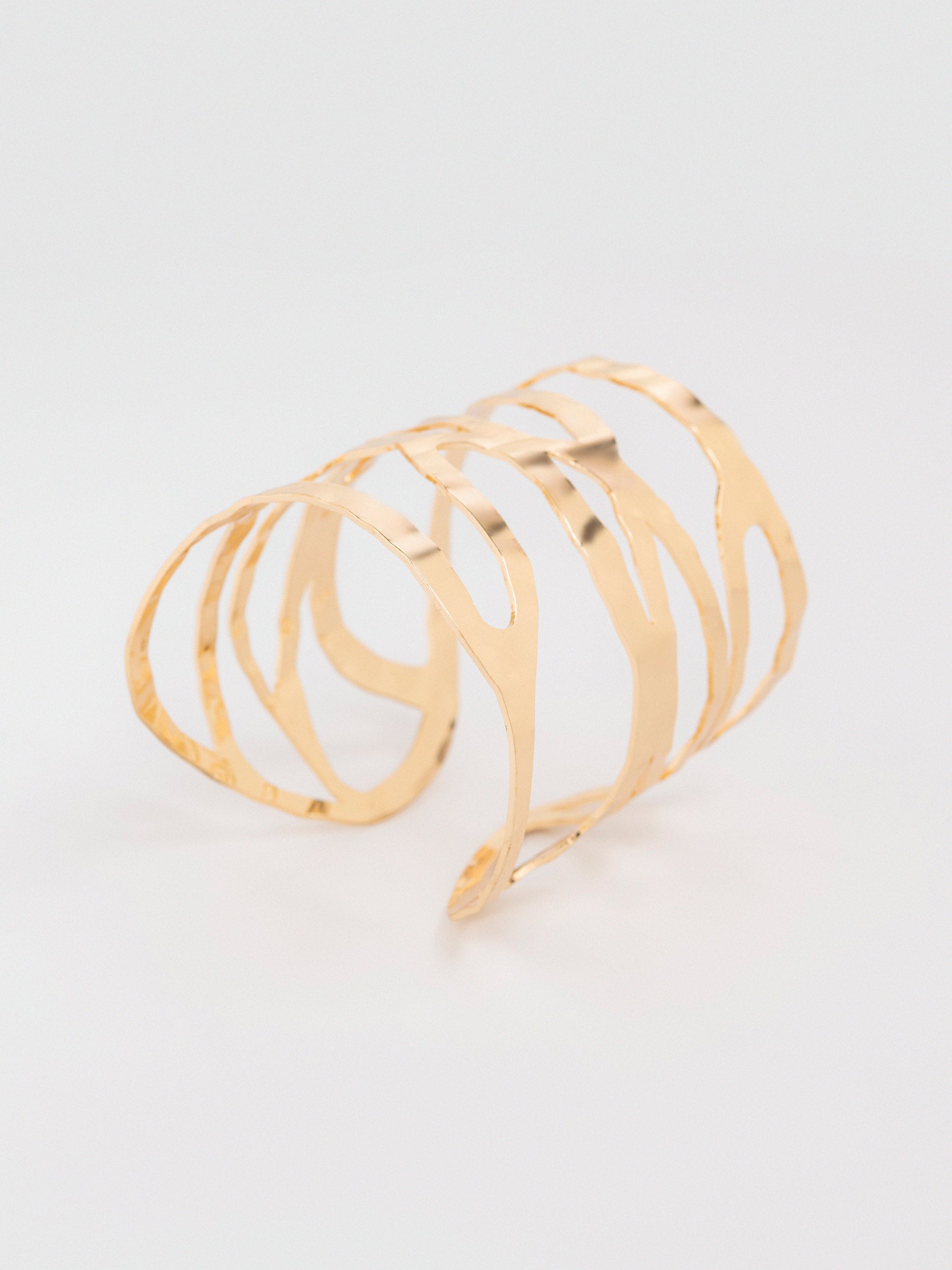 Wavy Cage Cuff Bracelet