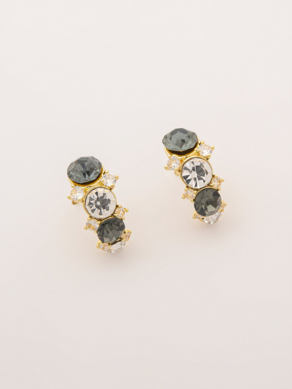Linear Studs