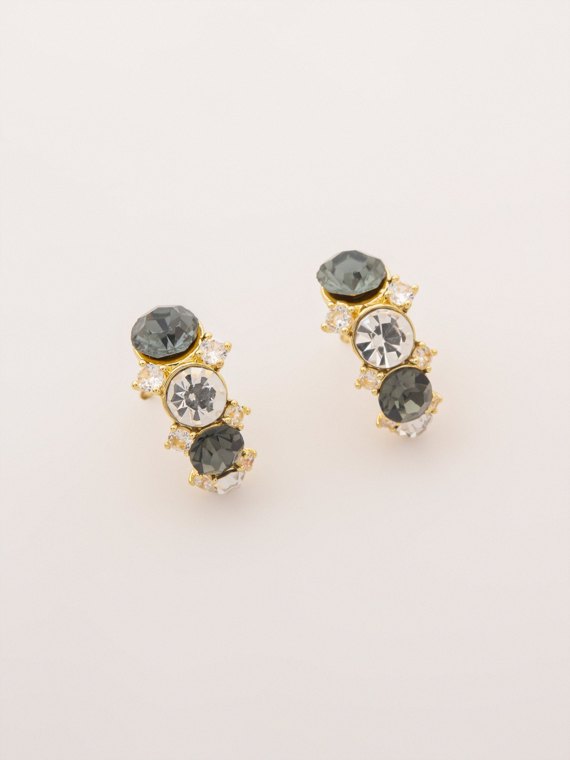 Linear Studs