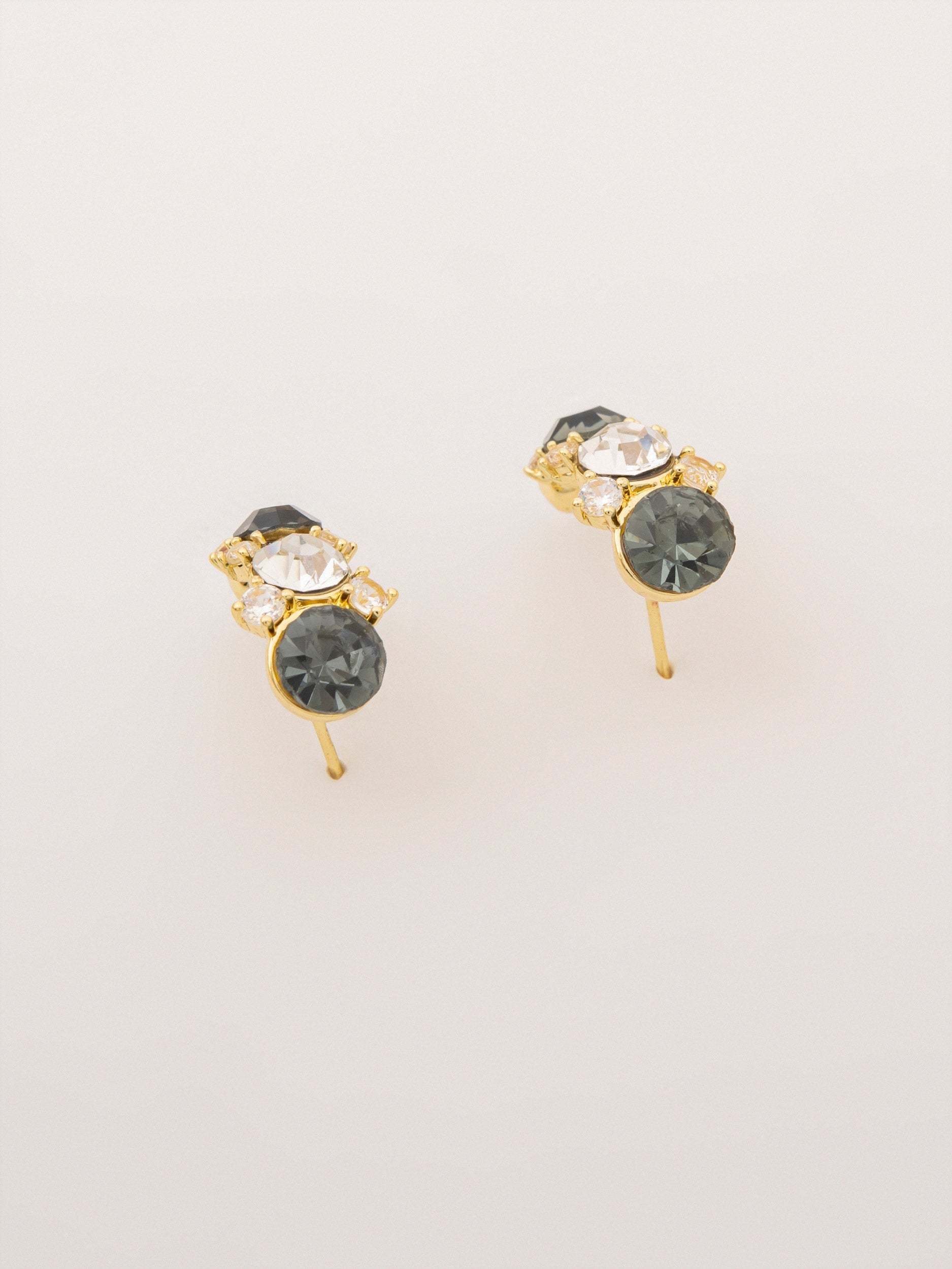 Linear Studs