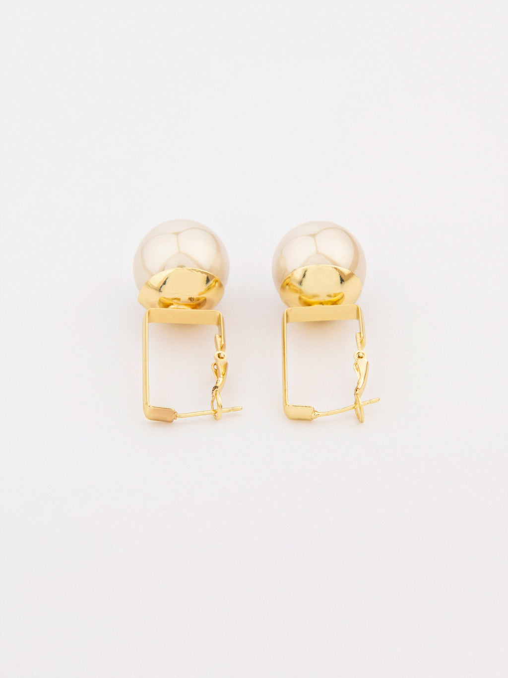 Pearl Drops