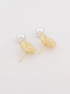 Knot Pearl Drops