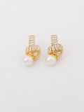 Knote Pearl Earrings