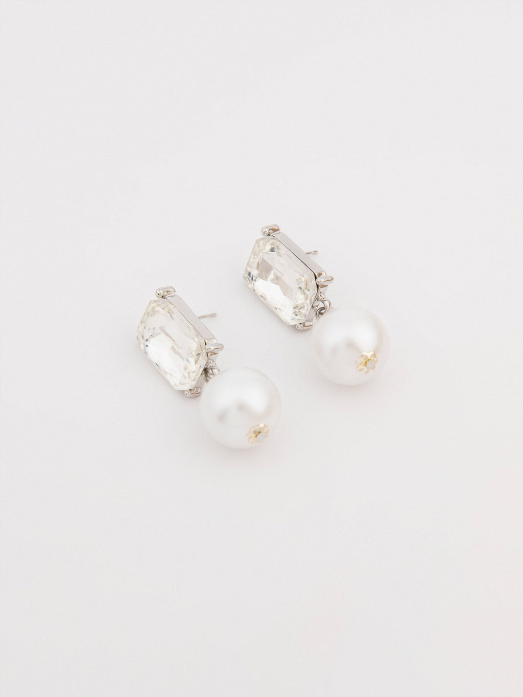 Pearl Drops