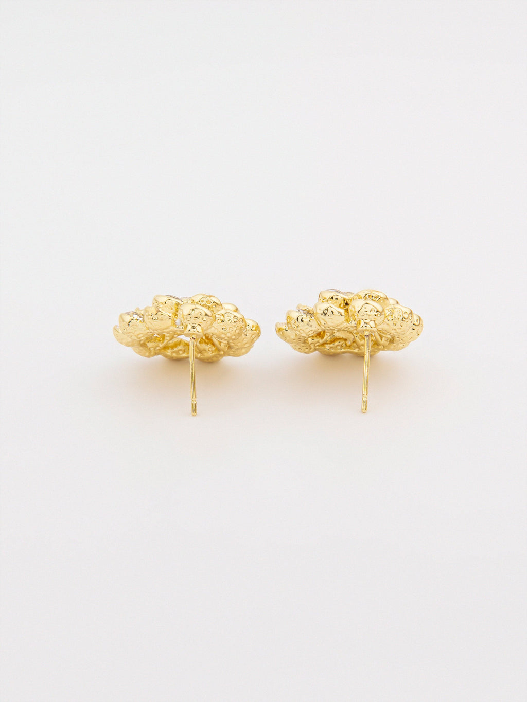 Cluster Studs