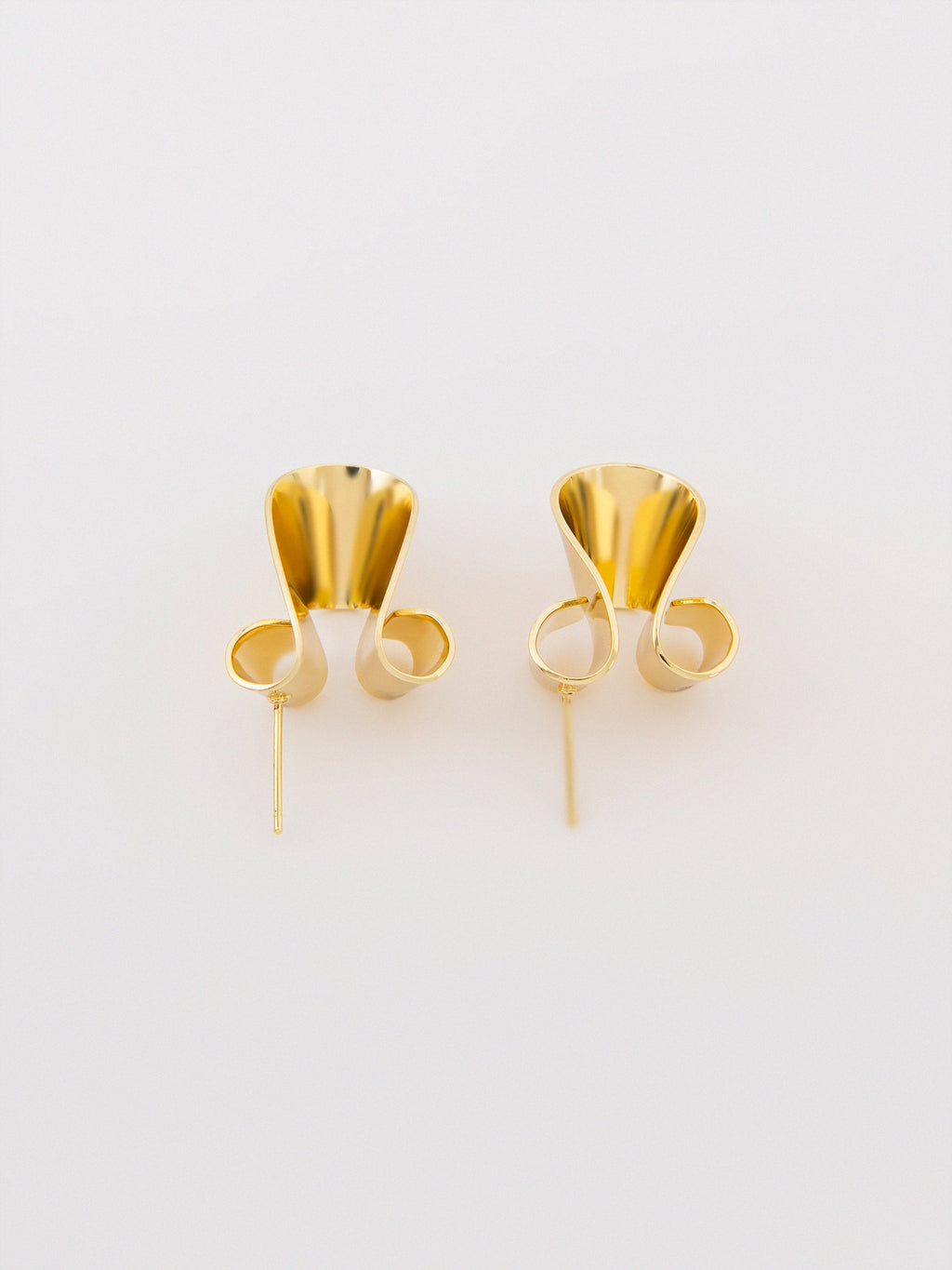 Folded studs