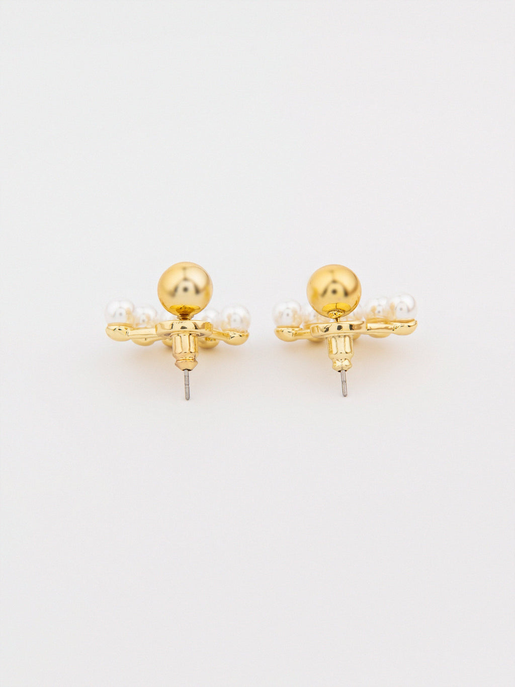 Pearl Cluster Studs