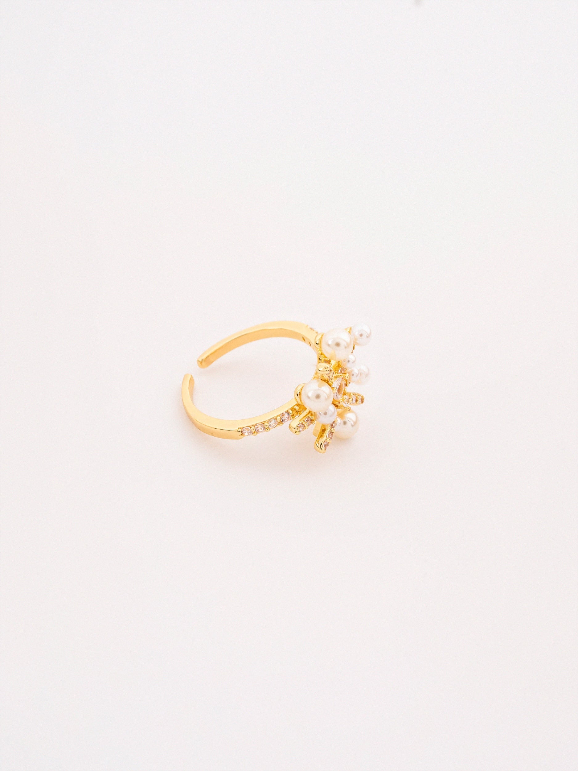 Pearl Crystal Ring