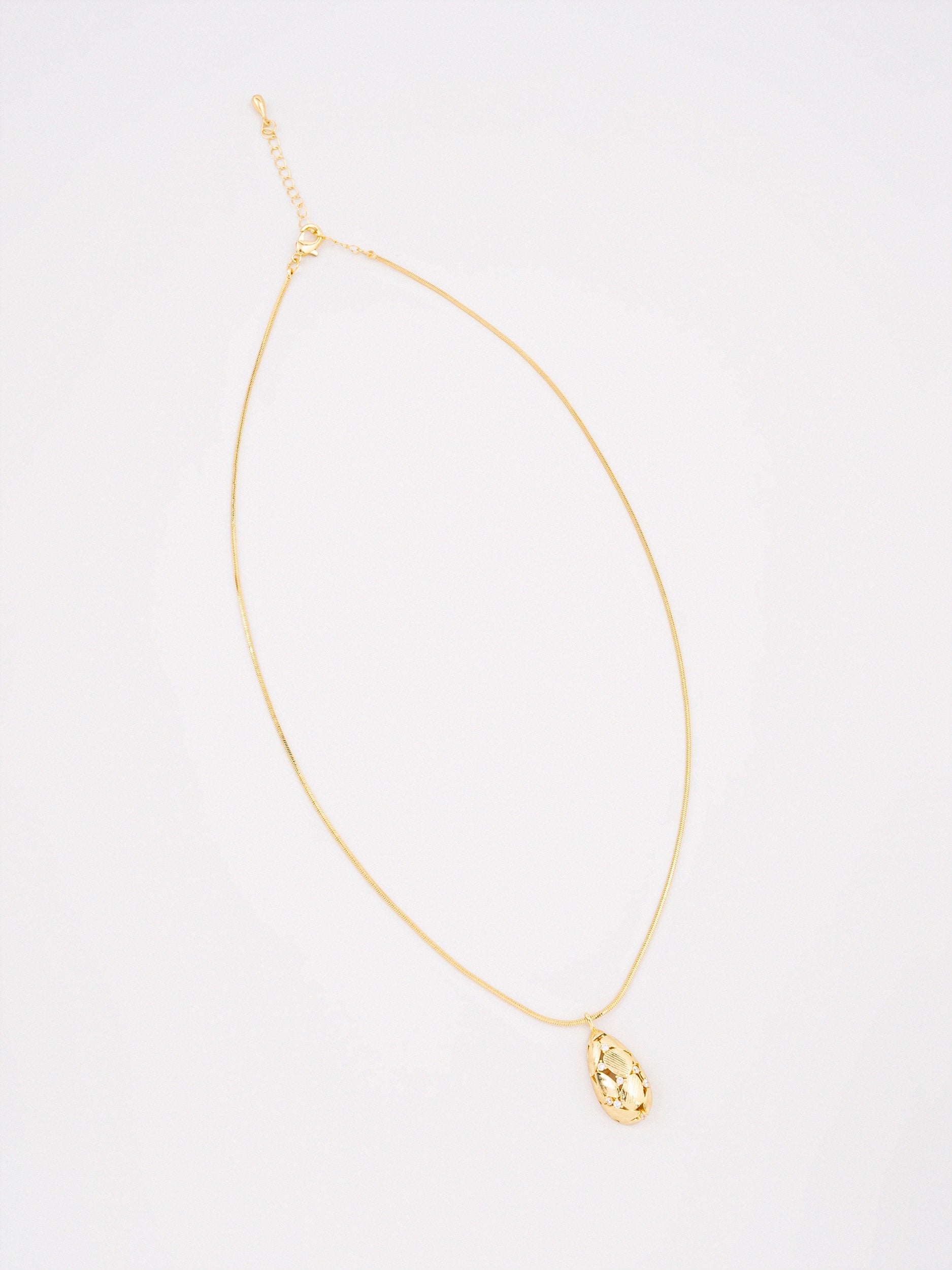 Pendant Necklace