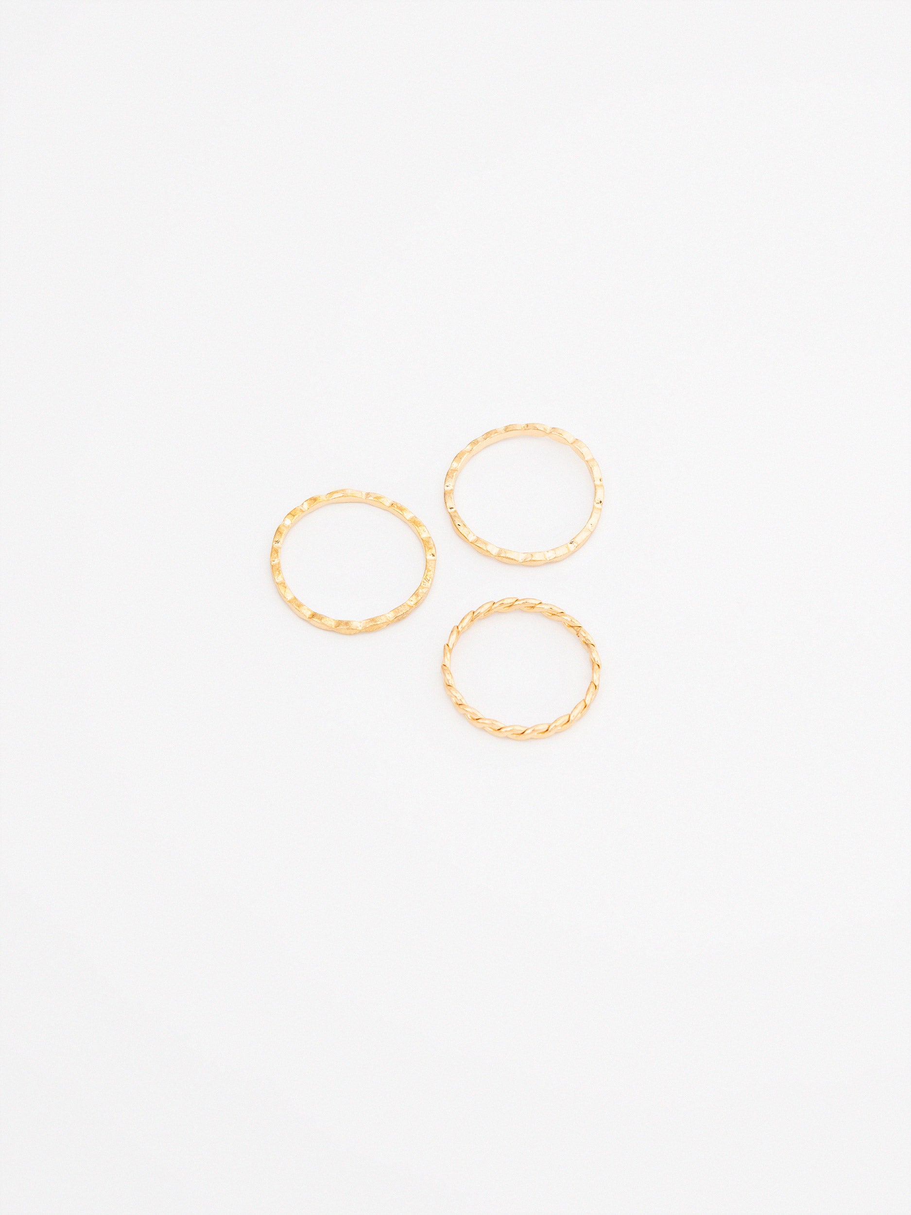 Geometric Ring Set