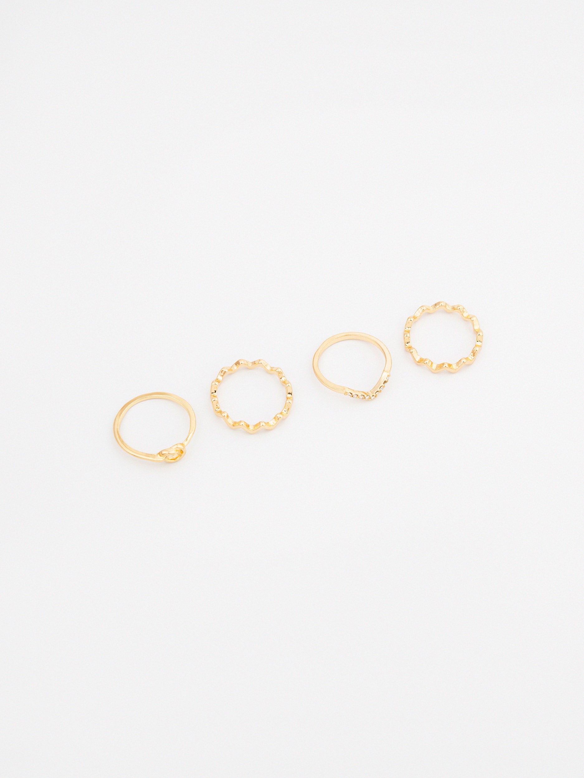 Charm Ring Set