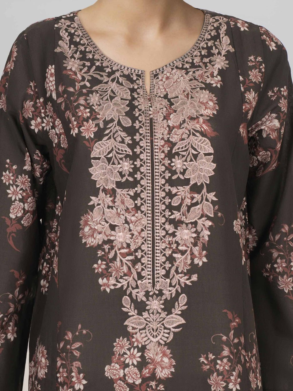 3 Piece Lawn Suit- Embroidered (Unstitched)