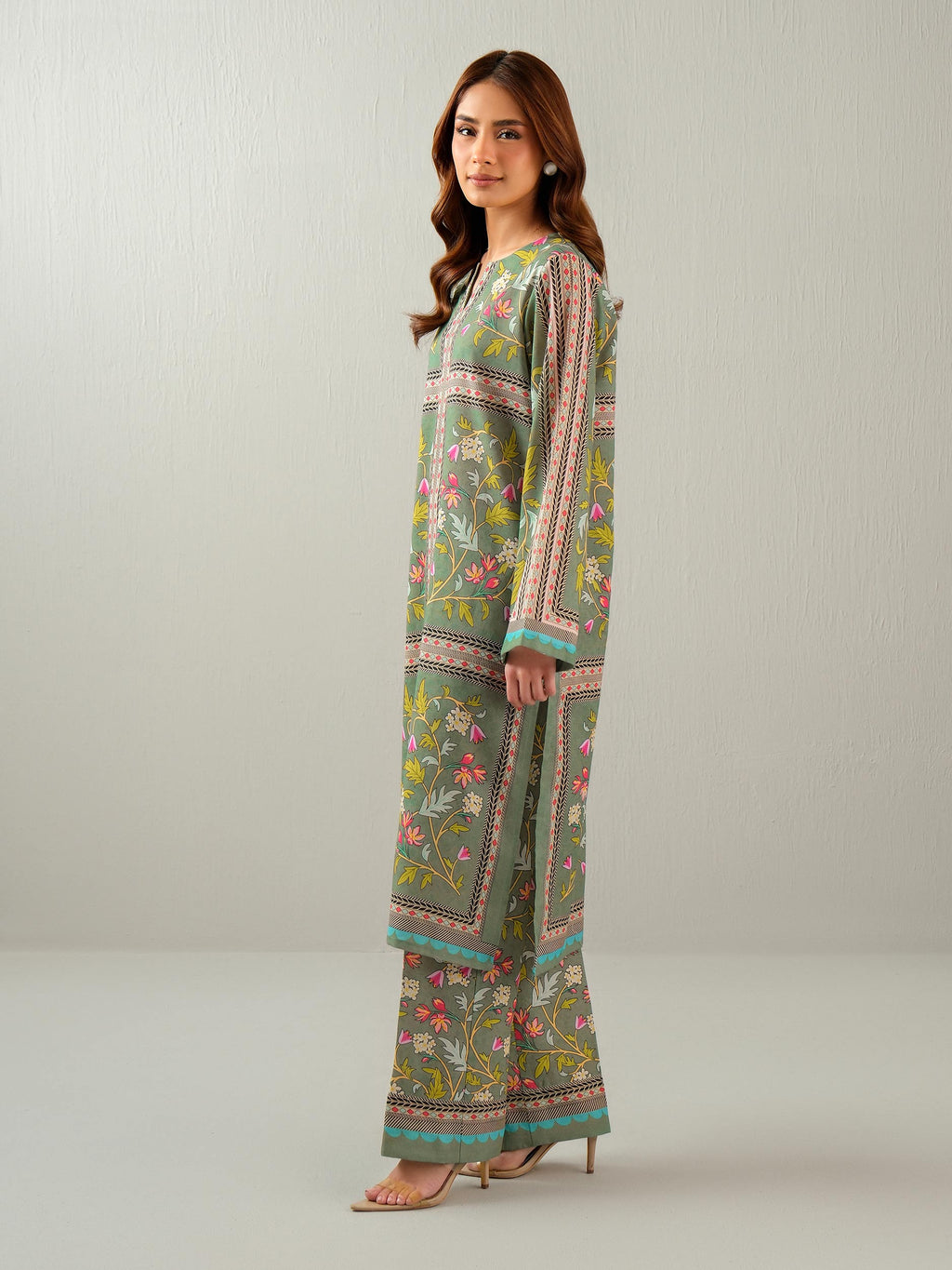 2 Piece Khaddar (Unstitched)
