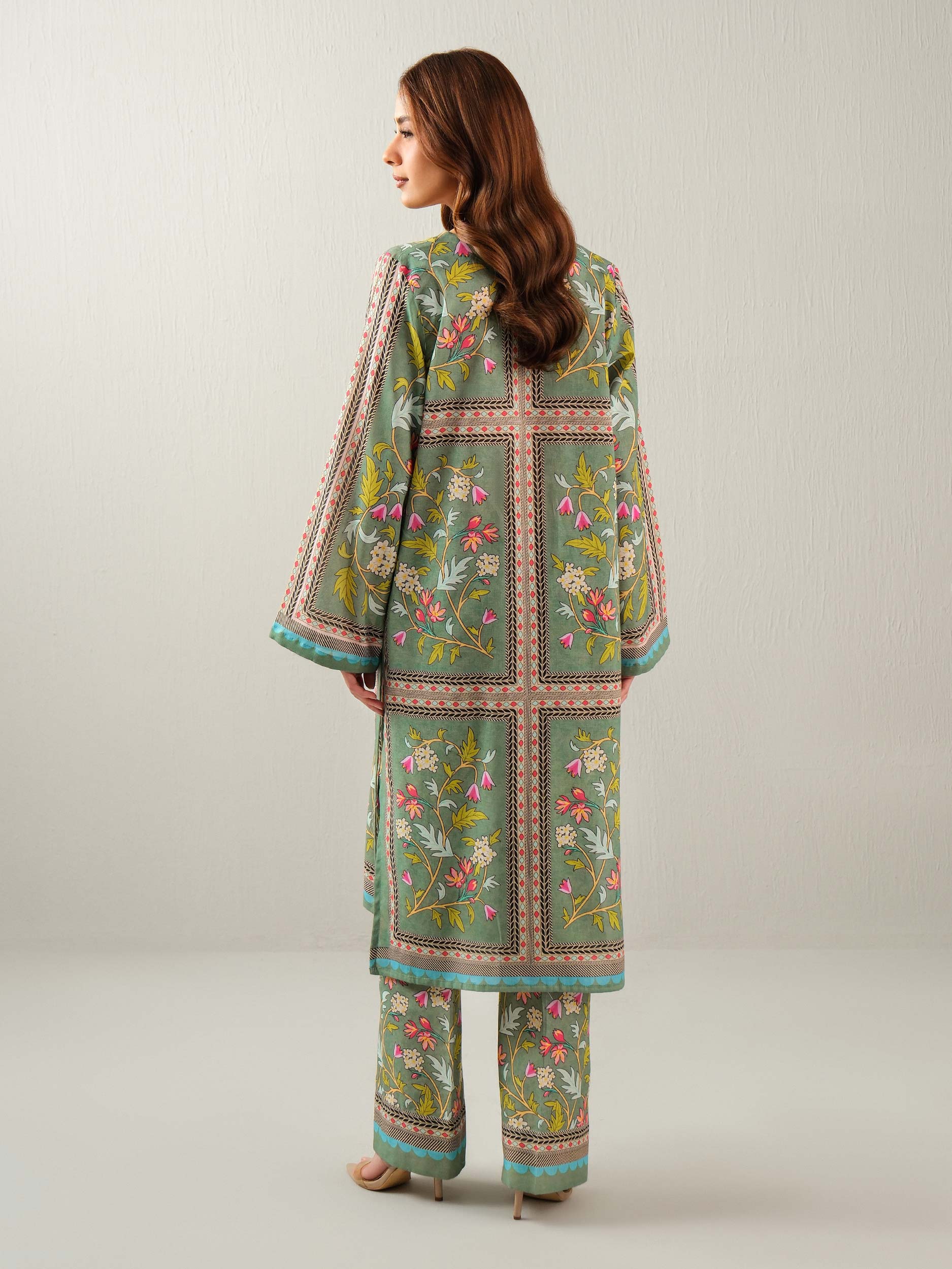 2 Piece Khaddar (Unstitched)