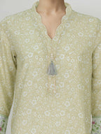 2 Piece Lawn Suit (Unstitched)