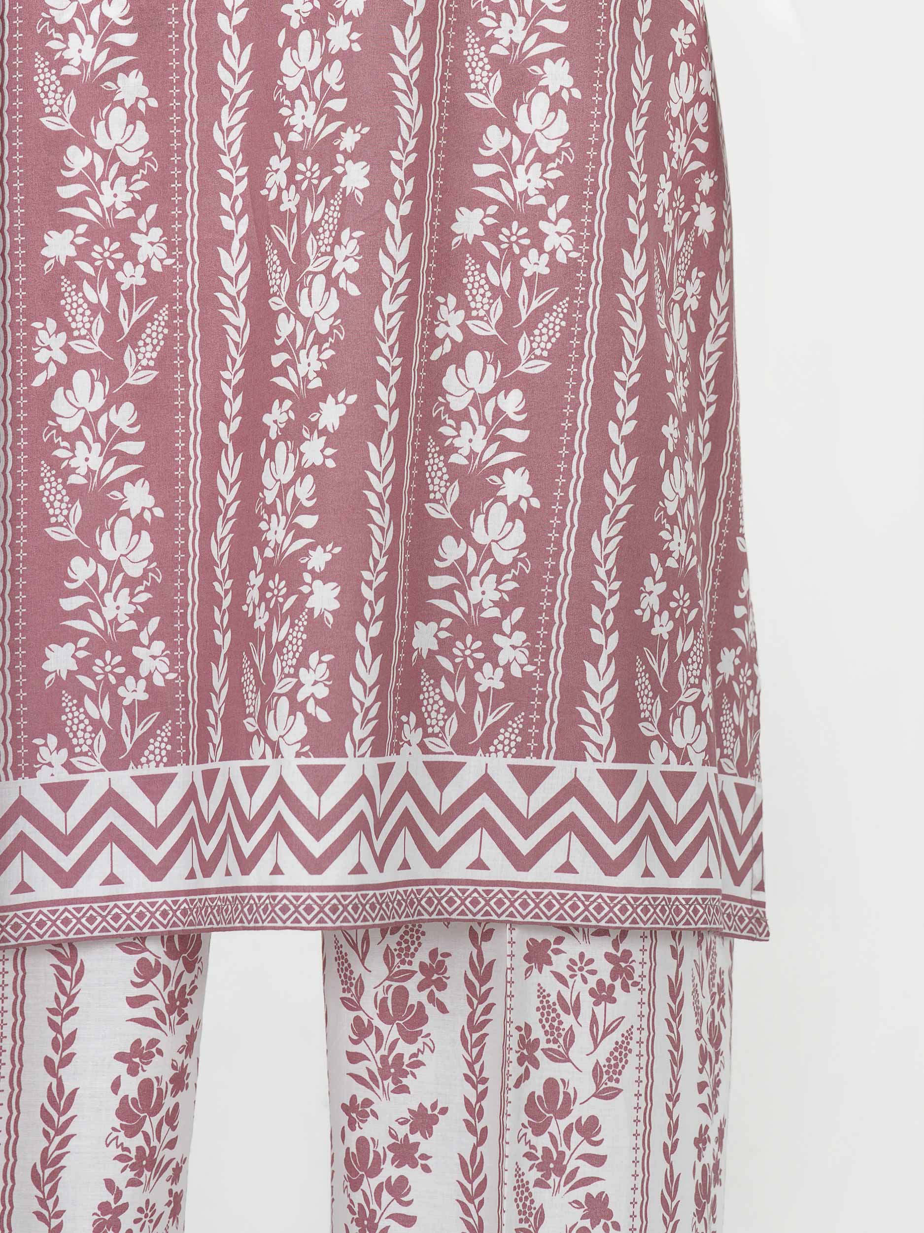 3 Piece Lawn Suit- Printed (Unstitched)