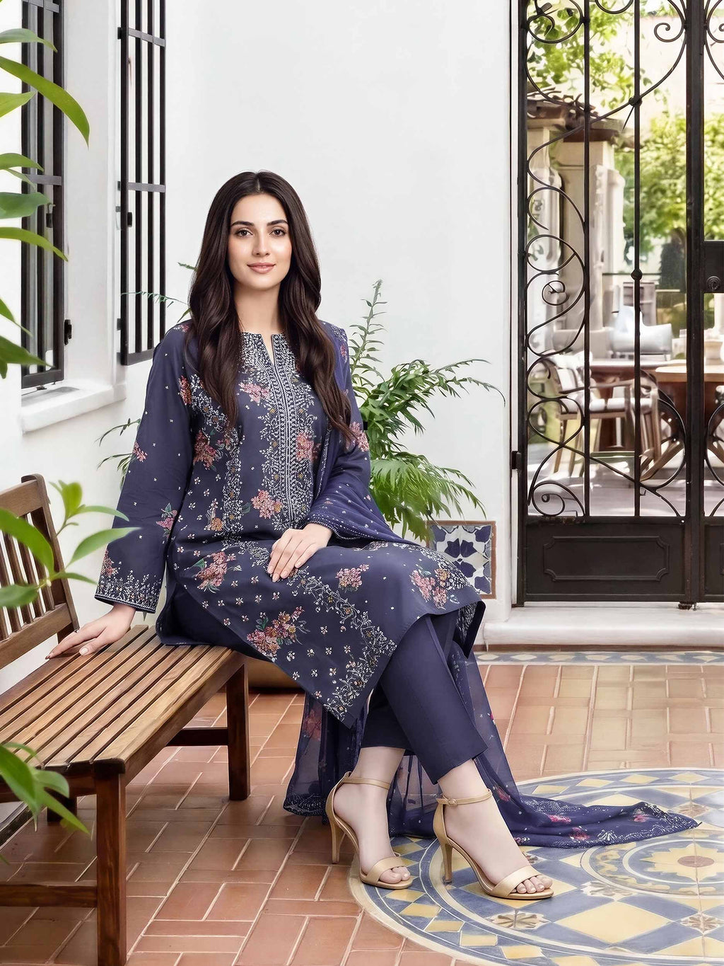 3 Piece Lawn Suit (Unstitched)