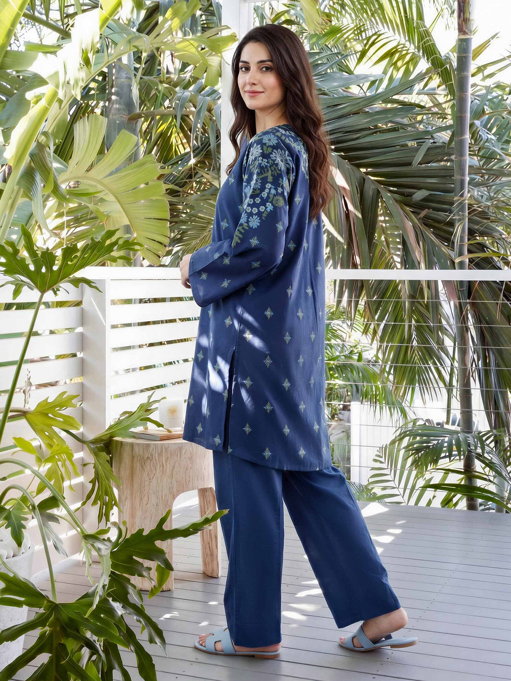 2 Piece Lawn Suit (Unstitched)