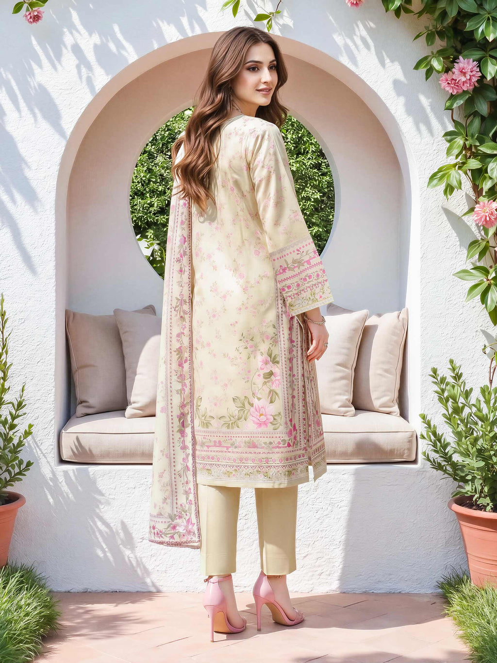 3 Piece Lawn Suit (Unstitched)