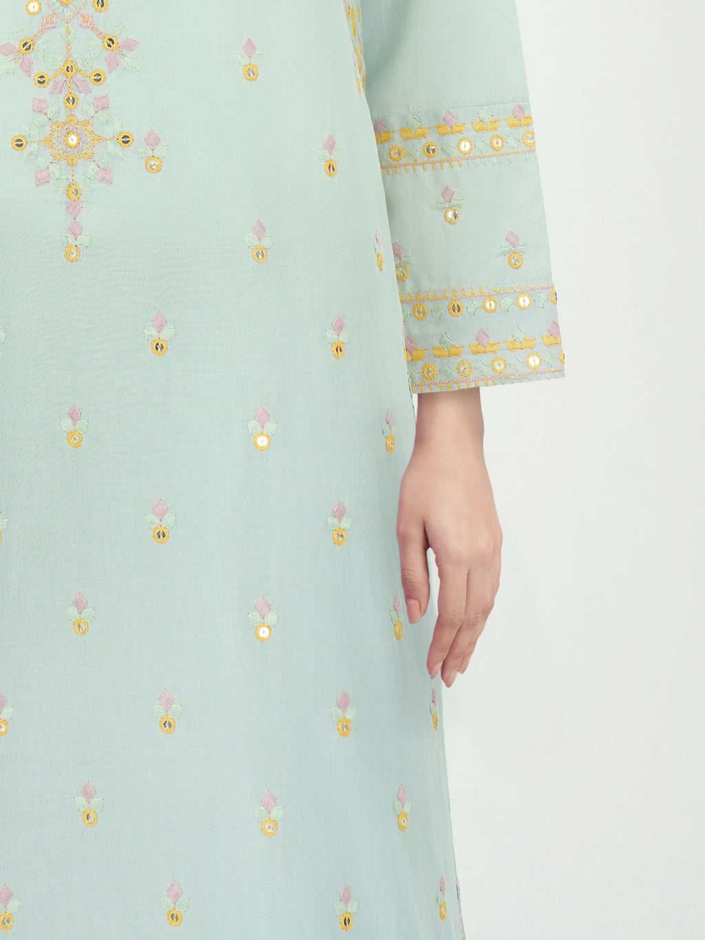 3 Piece Lawn Suit-Embroidered (Unstitched)