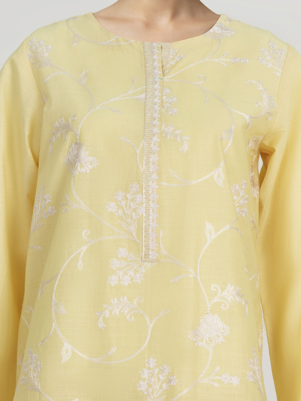 3 Piece Lawn Suit- Embroidered (Unstitched)