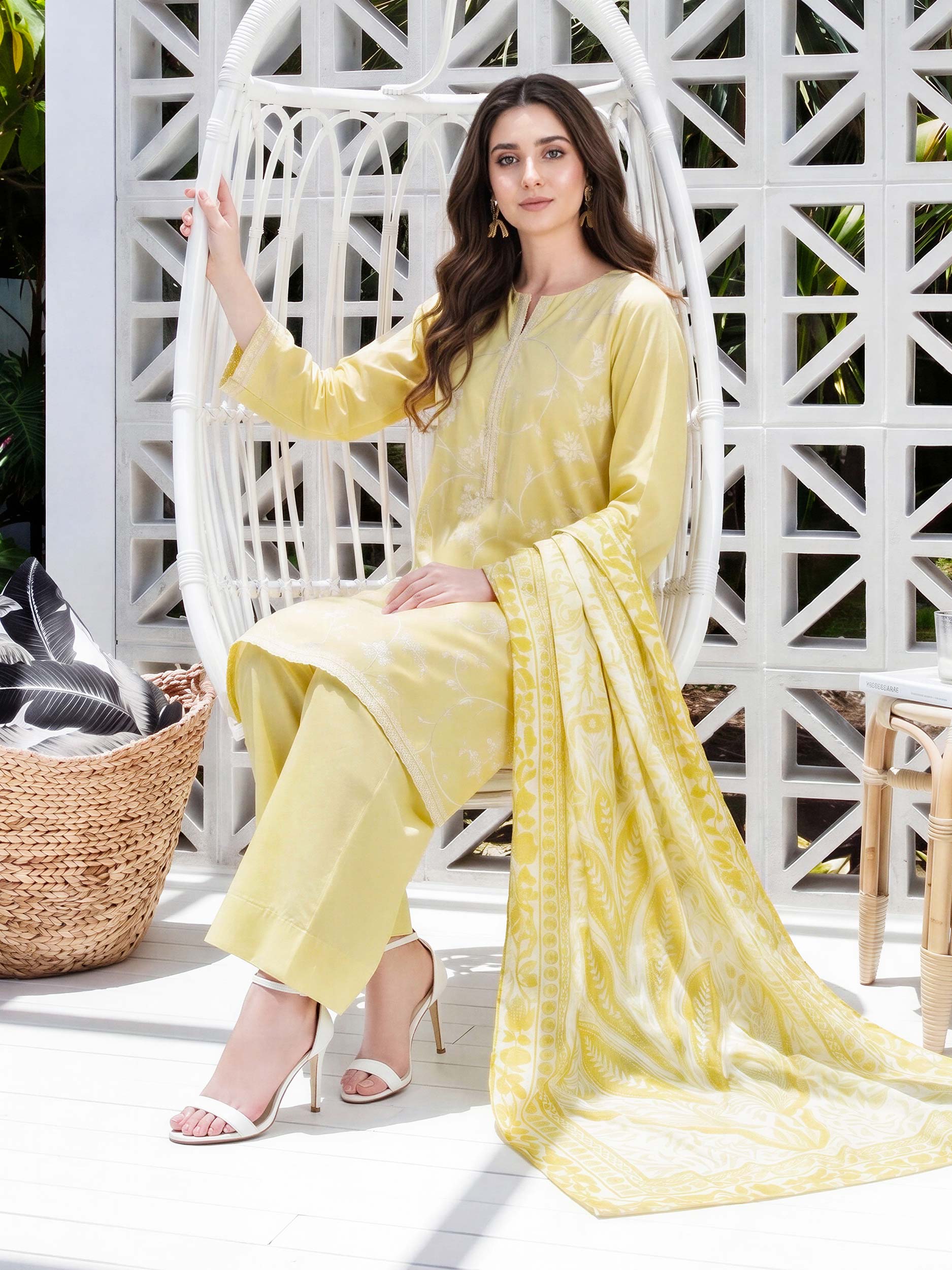 3 Piece Lawn Suit- Embroidered (Unstitched)