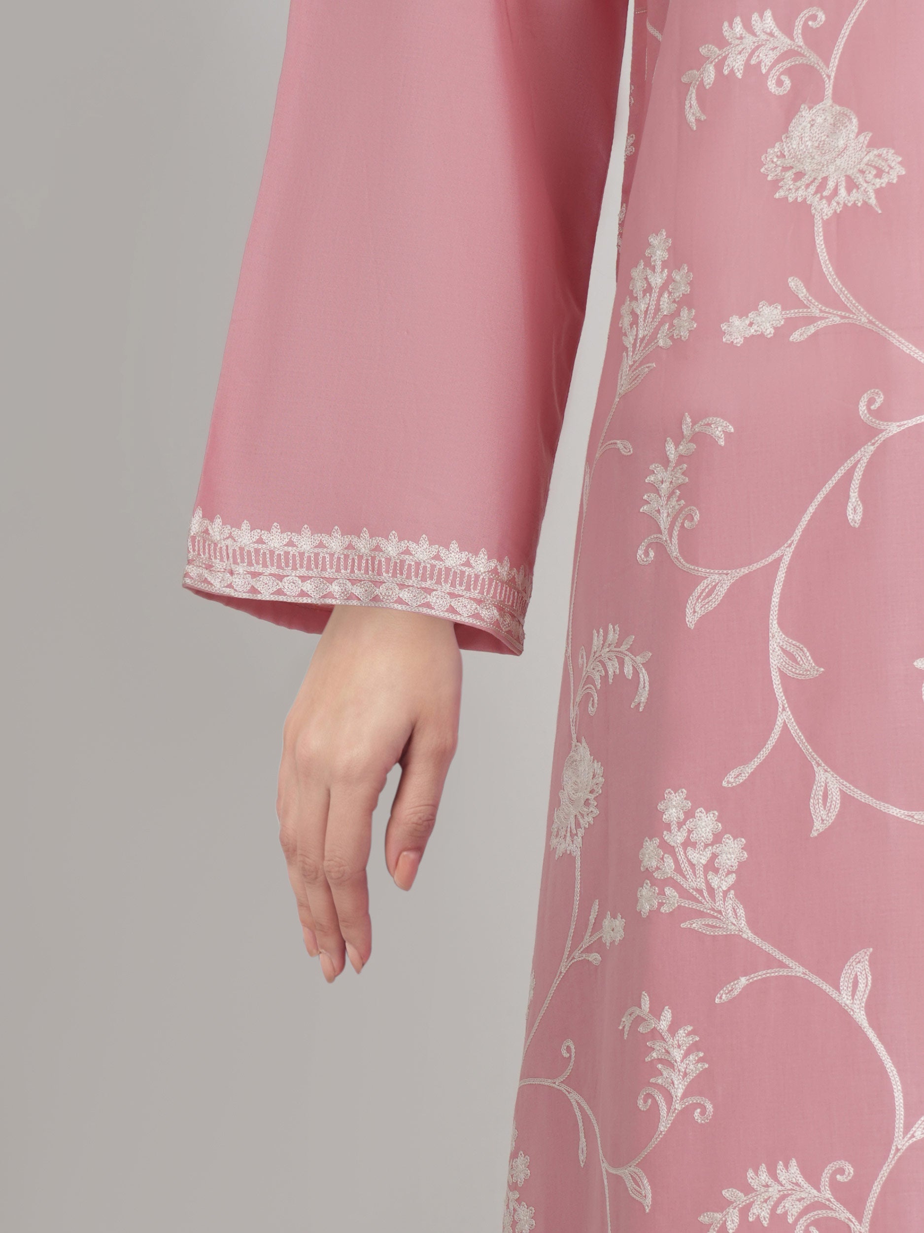 3 Piece Lawn Suit- Embroidered (Unstitched)