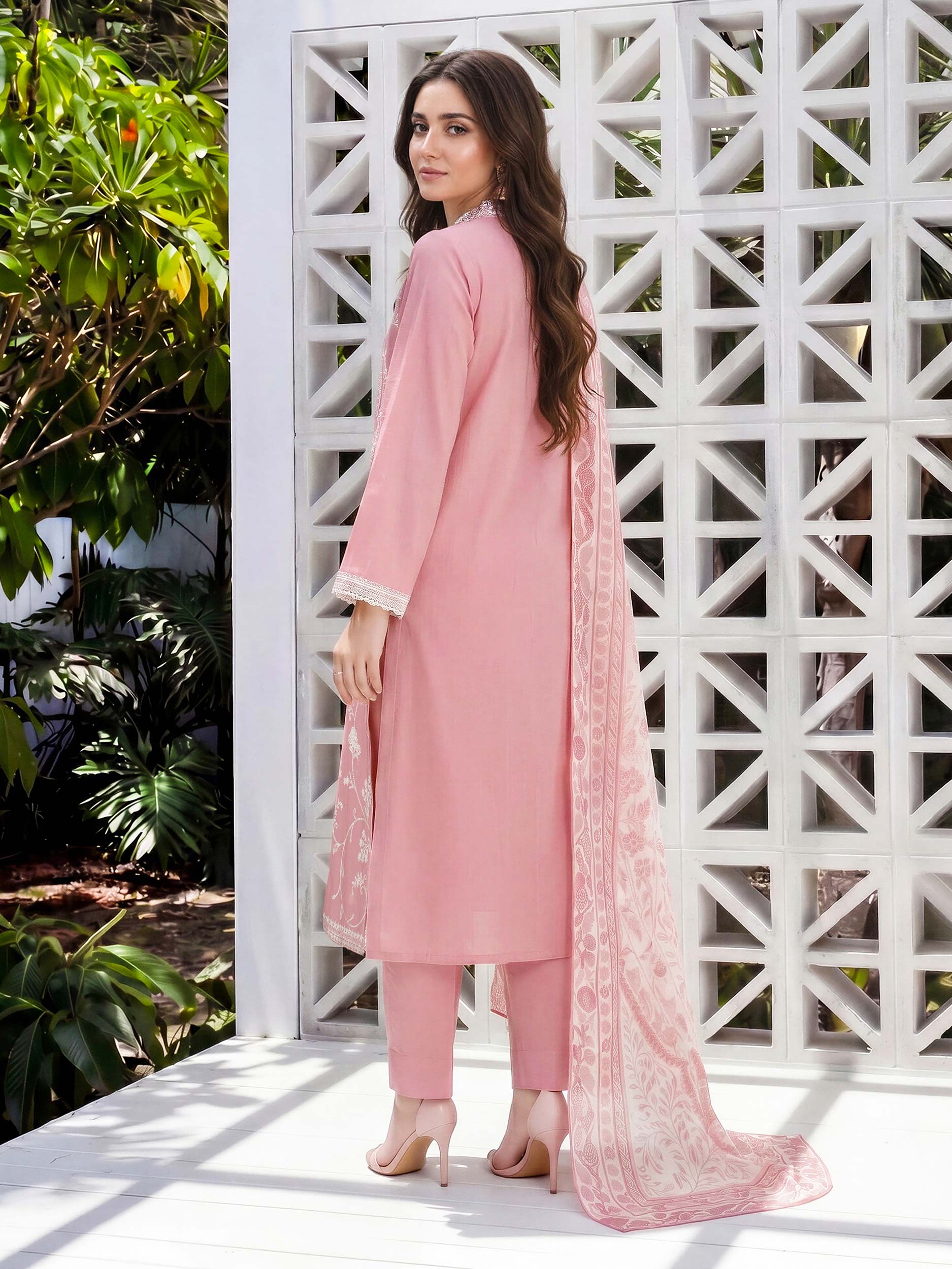3 Piece Lawn Suit- Embroidered (Unstitched)