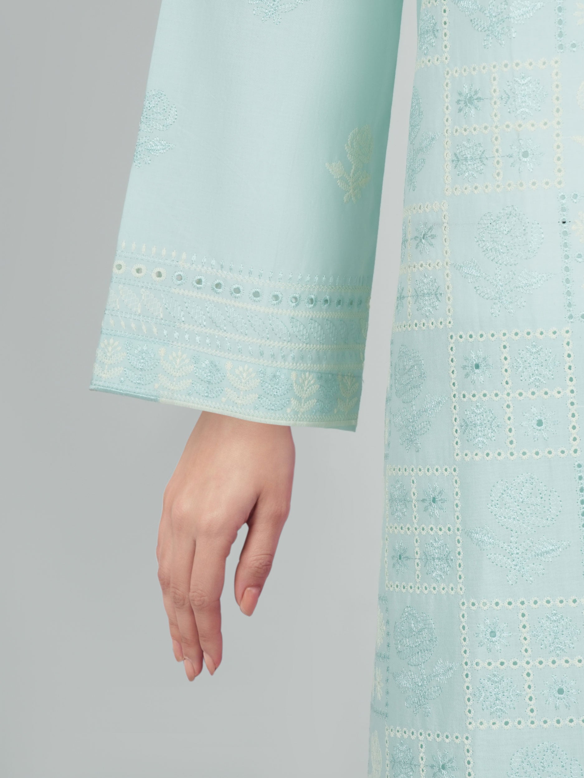 3 Piece Lawn Suit- Embroidered (Unstitched)