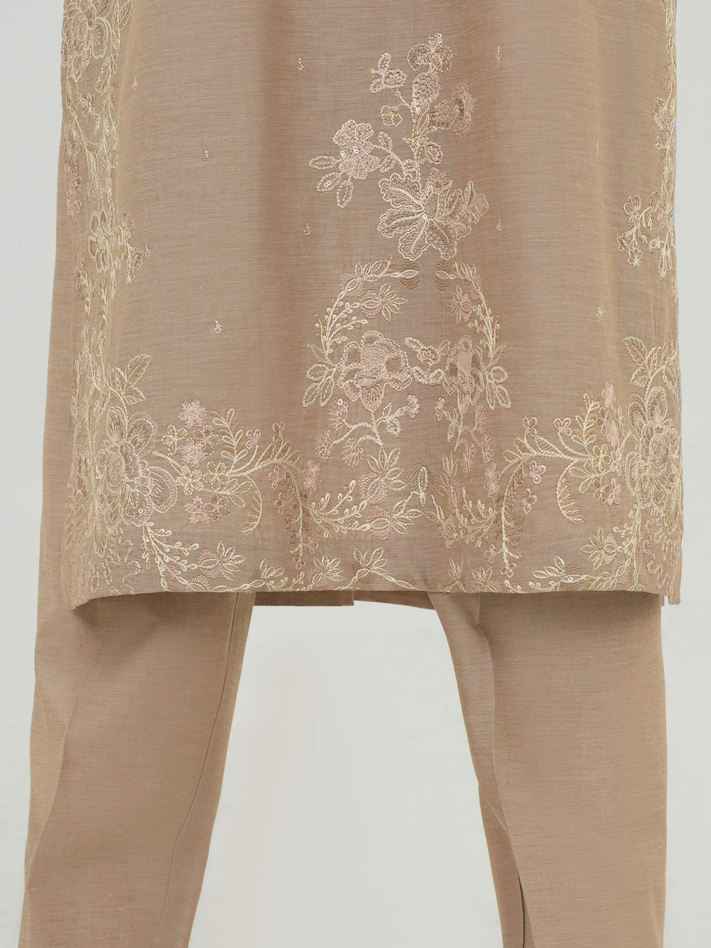 3 Piece Lawn Suit- Embroidered (Unstitched)