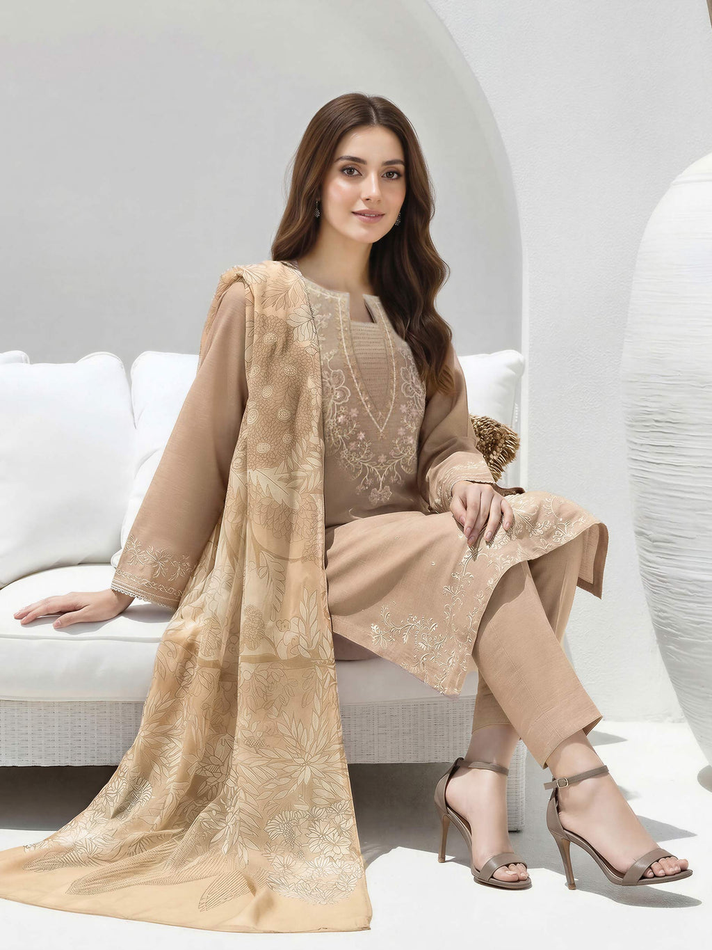 3 Piece Lawn Suit- Embroidered (Unstitched)