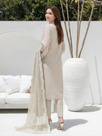 3 Piece Lawn Suit- Embroidered (Unstitched)